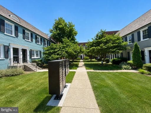 3823 W ST SE #201,WASHINGTON,DC,20020,WASHINGTON
