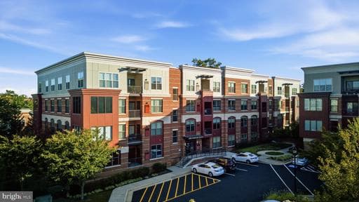 3985 Norton Pl, Fairfax, VA 22030-3735, United States
