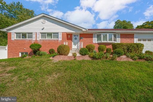 1031 Tracy Dr, Silver Spring, MD 20904-2185, United States