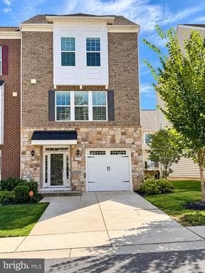 9009 Elderwood PL UPPER MARLBORO MD 20772