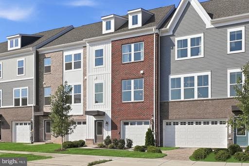 7513 BRAUN STREET,LAUREL,MD,20707,PRINCE GEORGES
