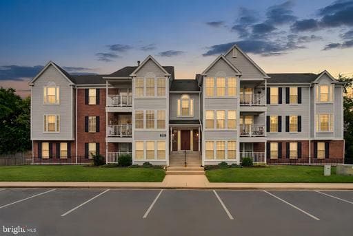 609 Himes Ave, Frederick, MD 21703-6204, United States