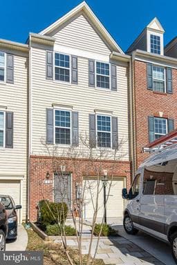 520 KINGLETS ROOST LANE - Photo 1