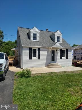 1368 GALLOWAY ROAD - Photo 1