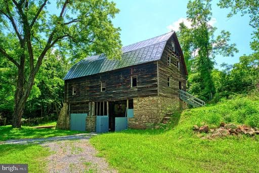 18 OLD MILL RD,WASHINGTON,VA,22747,RAPPAHANNOCK