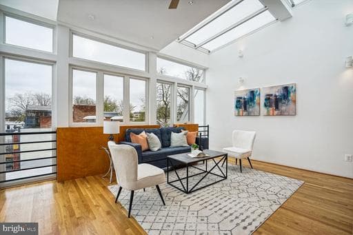 1823 1/2 16TH STREET - Photo 1
