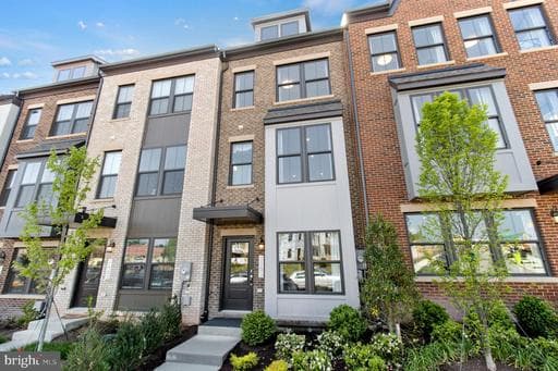 6007 BEAKE STREET - Photo 1
