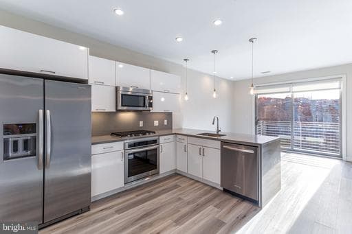 1350 MARYLAND AVENUE 116 - Photo 1