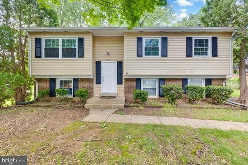 5308 MACWOOD DRIVE