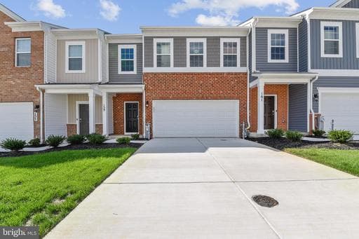 330 CONESTOGA CIRCLE - Photo 1