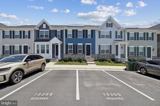 18255 SUMMIT POINTE DRIVE - Photo 1