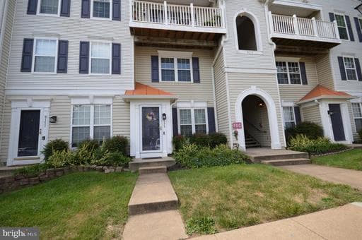 8173 HALLEY COURT - Photo 1