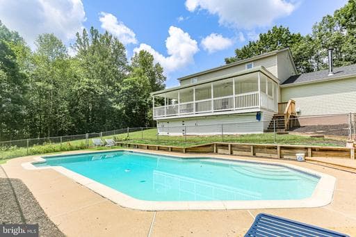 8301 SEAYS ROAD - Photo 1
