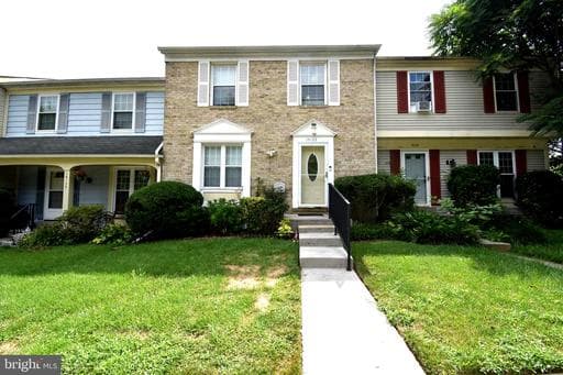 19133 BROADWATER WAY - Photo 1