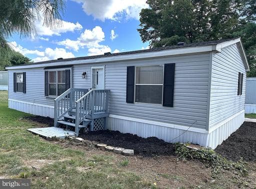 16904 PICKWICK LANE 307