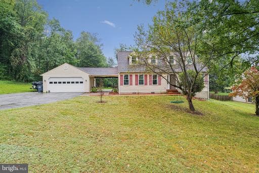 2577 LAUREL BRANCH DRIVE