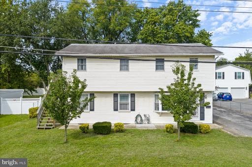 488 Bruce Ave, Odenton, MD 21113-1927, United States - Photo 1