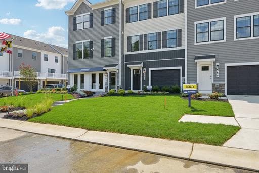190 SOFT RUSH LANE - Photo 1
