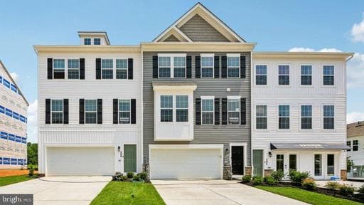 254 CORRERI STREET - Photo 1