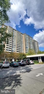 5101 RIVER RD #907,BETHESDA,MD,20816,MONTGOMERY