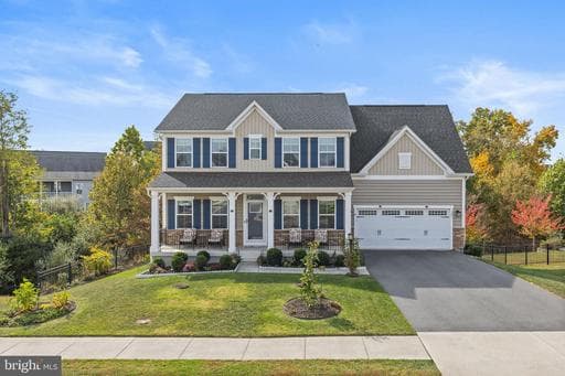 105 CABBAGE WHITE DRIVE - Photo 1