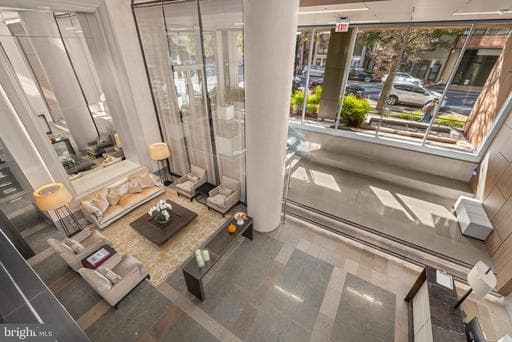 2501 M STREET T04 - Photo 1