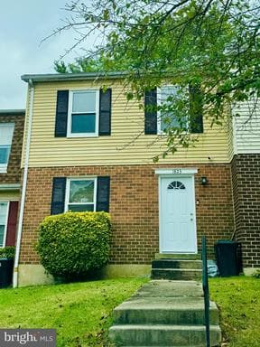 1823 Jaybird Ct, Severn, MD 21144-3124, United States - Photo 1