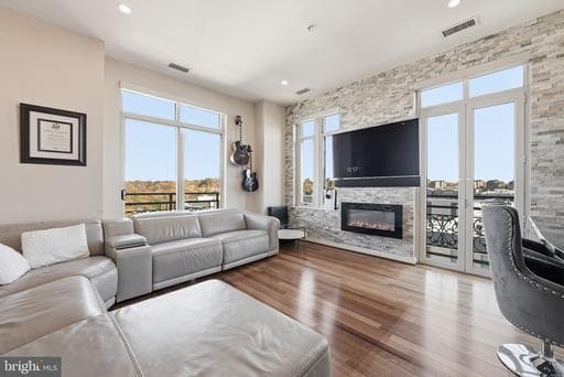 155 POTOMAC PSGE #PH05,OXON HILL,MD,20745,PRINCE GEORGES - Photo 1