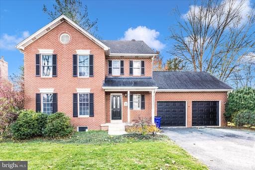 302 Holleybrooke Ct, Walkersville, MD 21793-8172, United States - Photo 1