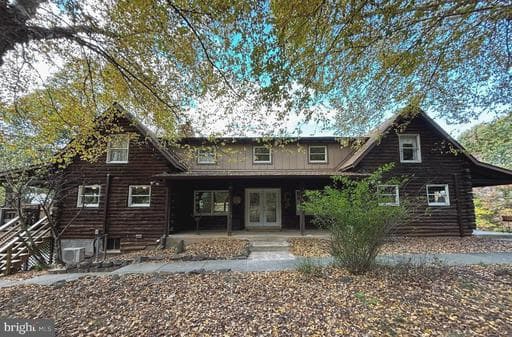 1402 Hoffmaster Rd, Knoxville, MD 21758-1223, United States - Photo 1