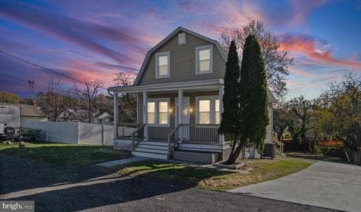 9303 Hillside Ave, Parkville, MD 21234-3217, United States - Photo 1