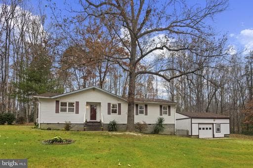 11013 FOREST HOLLOW DRIVE - Photo 1