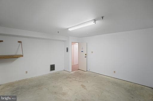4990 SENTINEL DR #16-6,BETHESDA,MD,20816,MONTGOMERY