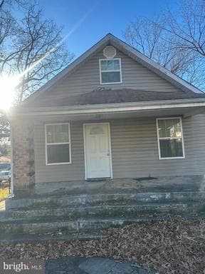 600 Goldleaf Ave, Capitol Heights, MD 20743-2416, United States