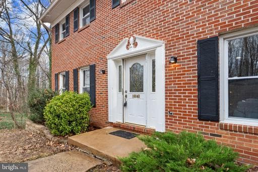 16048 FAIRWAY DRIVE - Photo 1