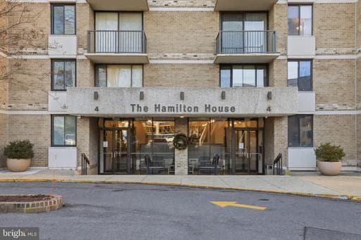 4 Monroe St, Rockville, MD 20850-2522, United States - Photo 1