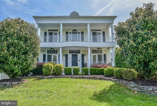 9223 Ox Rd, Lorton, VA 22079-3421, United States - Photo 1