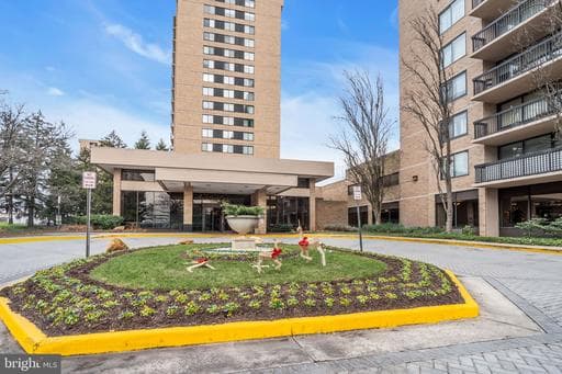 3713 S GEORGE MASON DR #1109,FALLS CHURCH,VA,22041,FAIRFAX