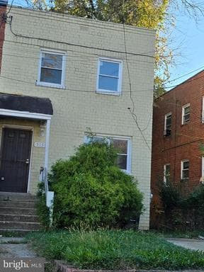 5131 HANNA PL SE,WASHINGTON,DC,20019,WASHINGTON