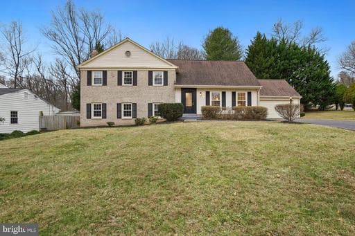 12130 Ambleside Dr, Potomac, MD 20854-2110, United States - Photo 1