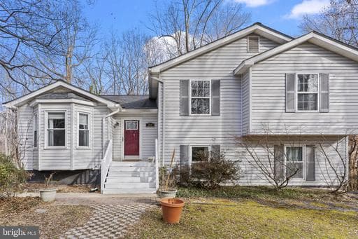 366 MEDALLION DRIVE - Photo 1