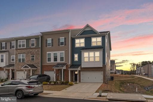 1605 ASTER LANE - Photo 1