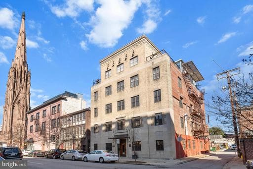104 W MADISON STREET 6