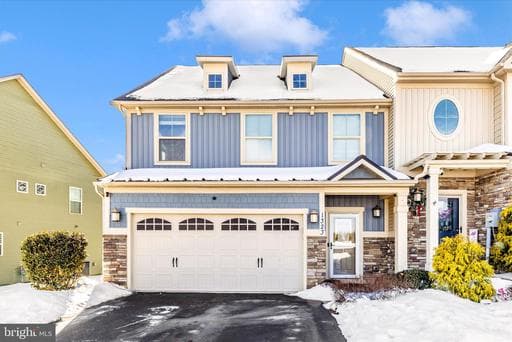 1323 SHENANDOAH VIEW PARKWAY - Photo 1