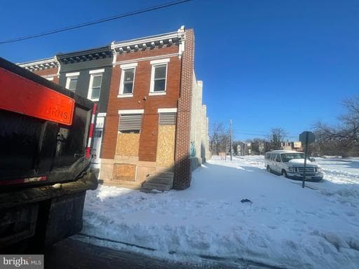 2510 E PRESTON STREET - Photo 1
