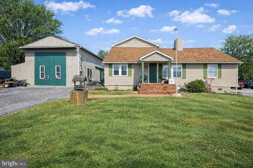15731 Smith Rd, Thurmont, MD 21788-1144, United States - Photo 1