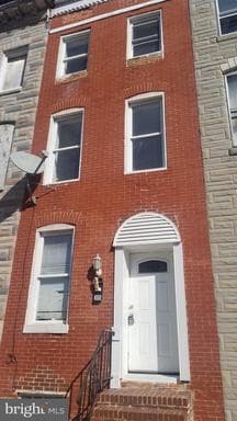 305 S STRICKER STREET - Photo 1