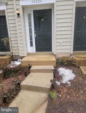 14226 HAMPSHIRE HALL COURT 402 - Photo 1