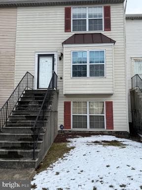 6813 MILLTOWN COURT - Photo 1