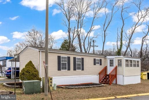50 Dumfries Dr, Dumfries, VA 22026-2232, United States - Photo 1